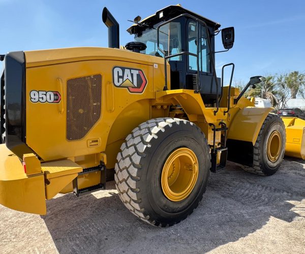 2010 CATERPILLAR WHEEL LOADER 950GC ENCLOSED CAB AC 006