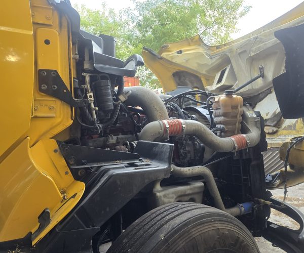 2010 INTERNATIONAL DAY CAB TANDEM AXLE W WET LINE KIT & HILL 011