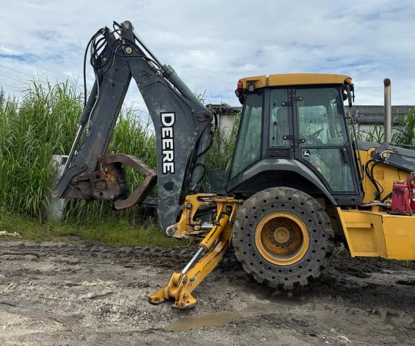 2010 JOHN DEERE 710J BACKHOE 4X4 ENCLOSED CAB 004