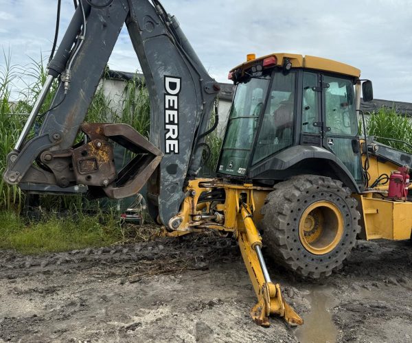 2010 JOHN DEERE 710J BACKHOE 4X4 ENCLOSED CAB 006
