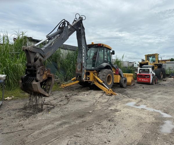 2010 JOHN DEERE 710J BACKHOE 4X4 ENCLOSED CAB 007