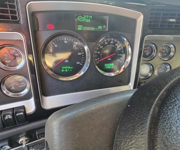 2010 KENWORTH W900 DUMP TRUCK TRI-AXLE 012
