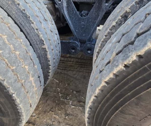 2010 KENWORTH W900 DUMP TRUCK TRI-AXLE 017