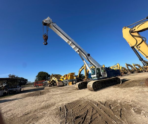 2010 TADANO MANTIS MODEL 14010 CRAWLER CRANE 70 TONS CAPACITY FOUR SECTION BOOM 002