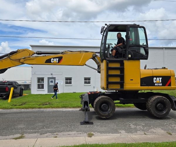 2011 CATERPILLAR M316D WHEELED EXCAVATOR 001