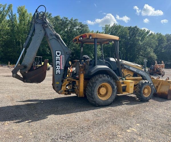 2011 JOHN DEERE 310SJ BACKHOE OPEN CAB 004