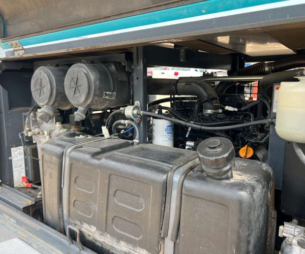 2012 AIRMAN PDS185S COMPRESSOR WITH TRAILER 007