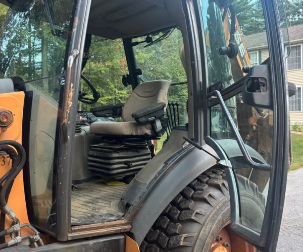 2012 CASE 580SN 4X4 BACKHOE LOADER W CAB 004