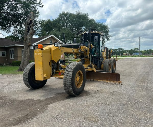 2012 CATERPILLAR 140M MOTOR GRADER CAB WHIT REAR RIPPER 003