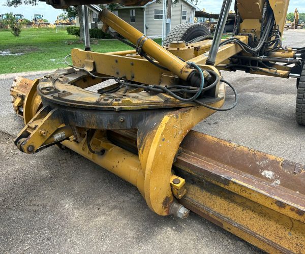 2012 CATERPILLAR 140M MOTOR GRADER CAB WHIT REAR RIPPER 014