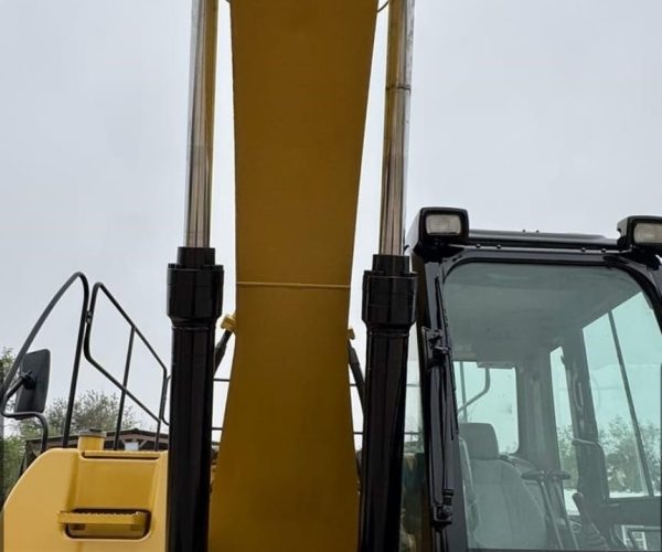 2012-CATERPILLAR-EXCAVATOR-320DL-008