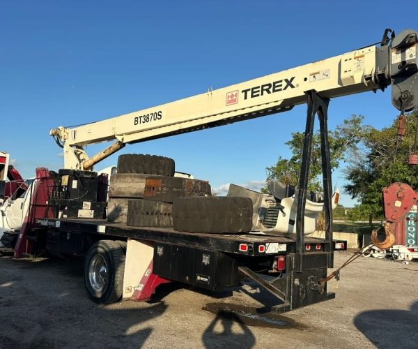 2012 FORD E-750 HEAVY DUTY CRANE BT3870S TEREX 38.000 LBS CAPACITY & DIESEL 006