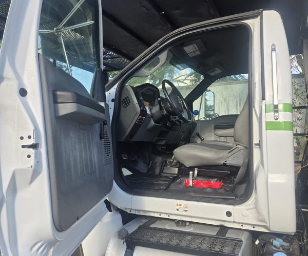 2012 FORD F-750 4X2 CHIPPER ALTEC LRV56 55 FT HEIGHT UTILITY 005