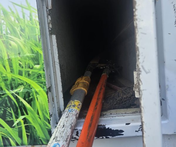 2012 FORD F-750 4X2 CHIPPER ALTEC LRV56 55 FT HEIGHT UTILITY 018