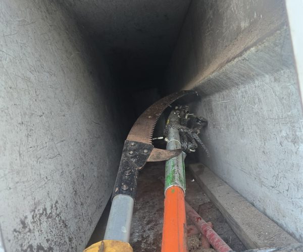 2012 FORD F-750 4X2 CHIPPER ALTEC LRV56 55 FT HEIGHT UTILITY 024