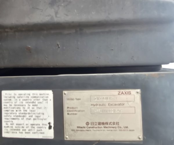 2012 HITACHI ZAXIS 240LC EXCAVATOR ENCLOSED CAB 017