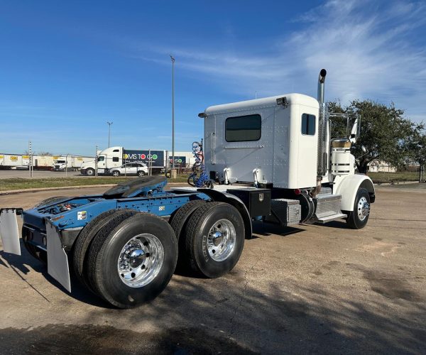 2012 PETERBILT 367 FLATTOP W SINGLE BUNK 004