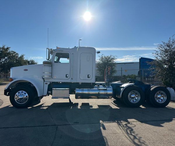 2012 PETERBILT 367 FLATTOP W SINGLE BUNK 005