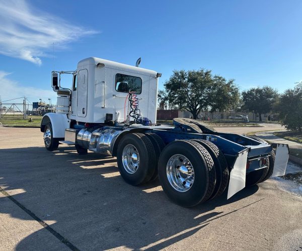 2012 PETERBILT 367 FLATTOP W SINGLE BUNK 006