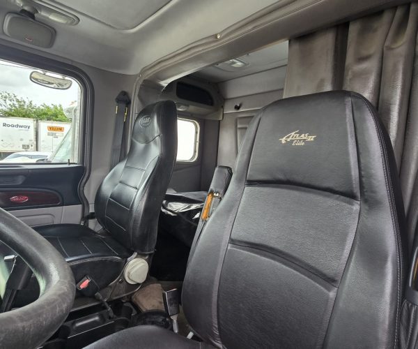 2012 PETERBILT 367 FLATTOP W SINGLE BUNK 012