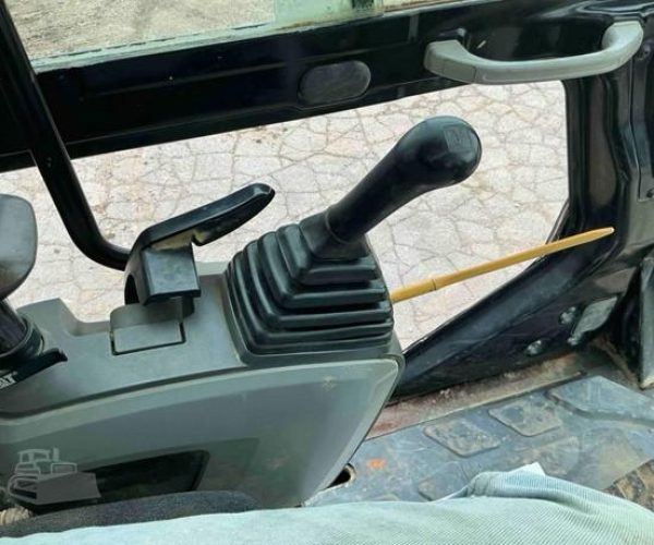2013 CATERPILLAR 320E EXCAVATOR ENCLOSED CAB AC 009