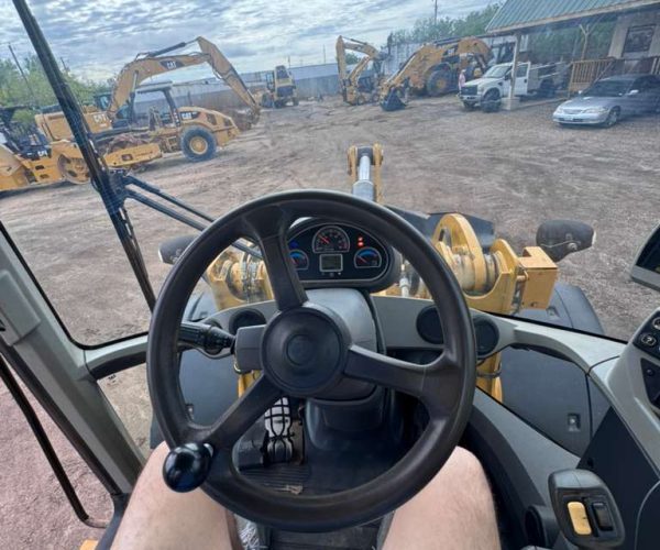 2013 CATERPILLAR 938K WHEEL LOADER CAB, FORKS & BUCKET 012