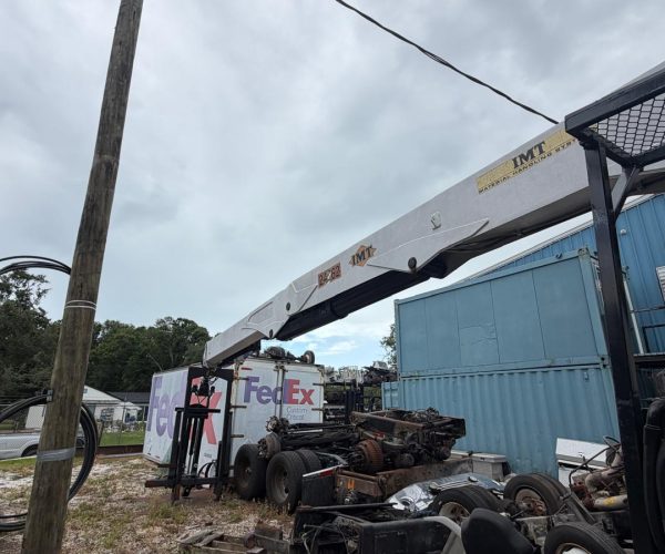 2013 IMT 24562 KNUCKLE BOOM CRANE WITH FLATBED PLATFORM AND COMPLETE SUBFRAME 002