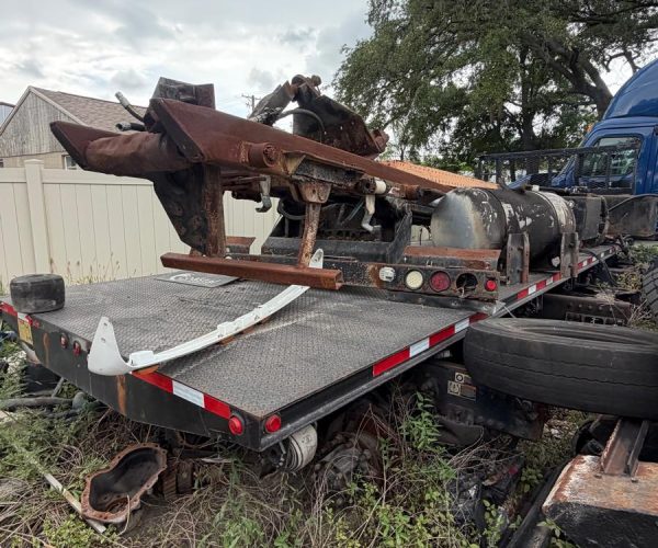 2013 IMT 24562 KNUCKLE BOOM CRANE WITH FLATBED PLATFORM AND COMPLETE SUBFRAME 004