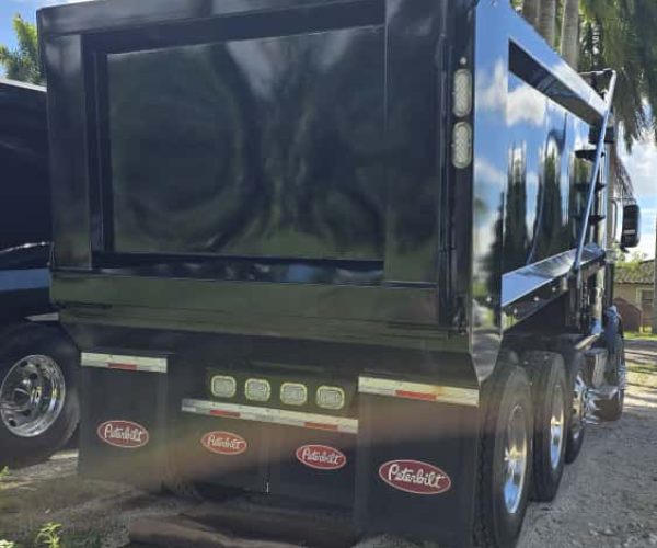 2013 PETERBILT 365 DUMP TRUCK TRI-AXLE WSTEEREABLE THIRD AXLE 006