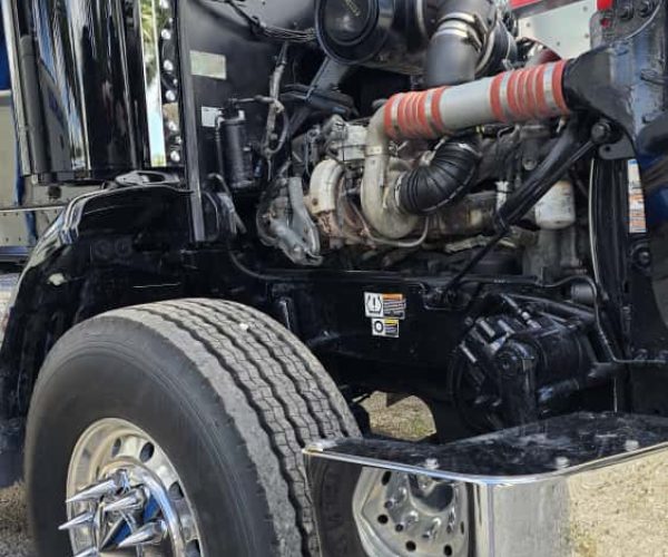 2013 PETERBILT 365 DUMP TRUCK TRI-AXLE WSTEEREABLE THIRD AXLE 015