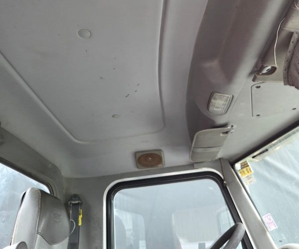 2013 PETERBILT 384 6X4 VACUUM TANK TRUCK STEEL 3000 GALLON 003