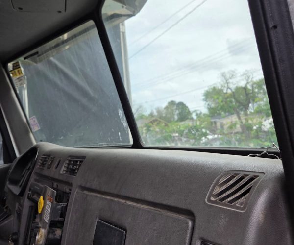 2013 PETERBILT 384 6X4 VACUUM TANK TRUCK STEEL 3000 GALLON 004