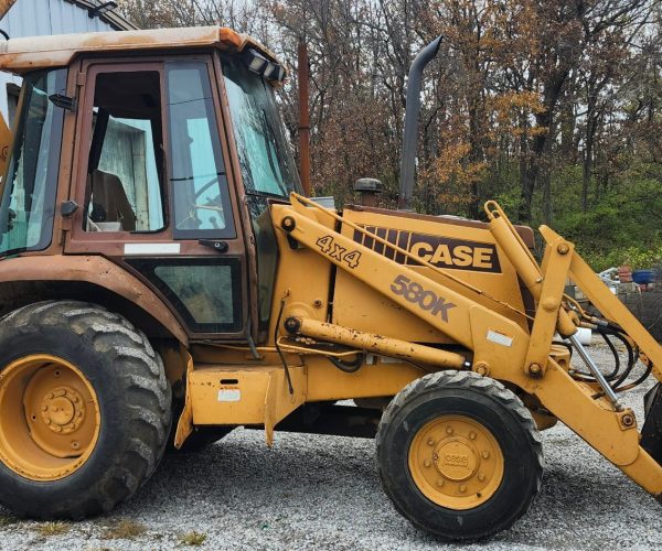 2014 CASE 580SN ENCLOSED CAB BACKHOE 4X4 002