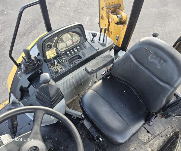 2014 CATERPILLAR 416F BACKHOE 4X4 OPEN CAB 010