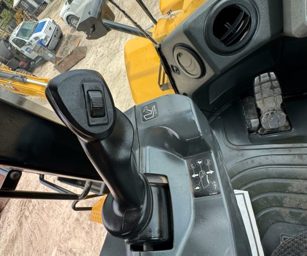 2014 CATERPILLAR 980K WHEEL LOADER ENCLOSED CAB AC & HEAT 009