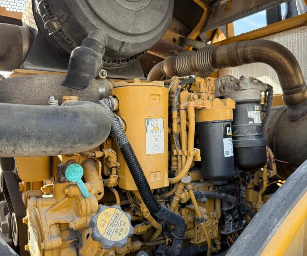 2014 CATERPILLAR CS56B VIBRATORY ROLLER COMPACTOR 005