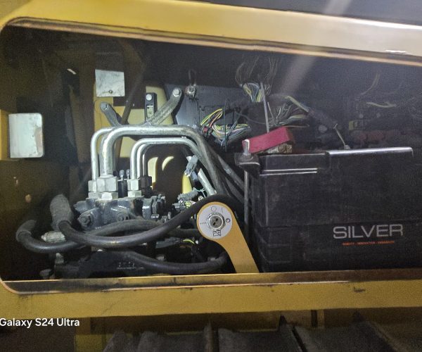 2014 CATERPILLAR D5K2 LGP DOZER ENCLOSED CAB WITH AC 015