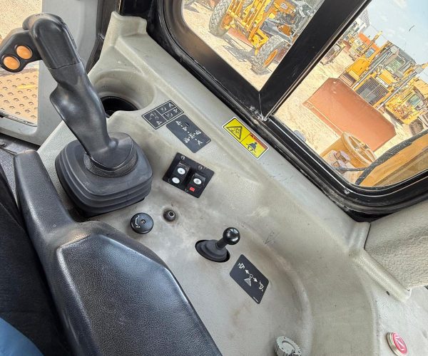 2014 CATERPILLAR D6T ENCLOSED ROPS CAB AC HEATER MULTI SHANK RIPPER 013