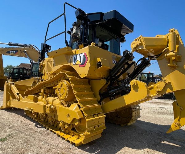 2014 CATERPILLAR D8T DOZER ENCLOSED CAB AC RADIO AM FM BLOOTHOTH 011