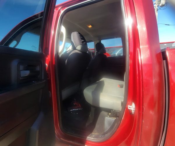 2014 DODGE RAM 1500 CREW CAB 4X4 008