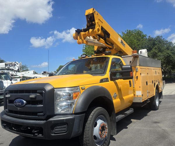 2014 FORD 550 4X4 UTILITY TRUCK DIESEL ALTEC AT40 45FT 002