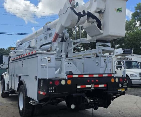 2014-FREIGHTLINER-BUCKET-TRUCK-ALTEC-S-AA55-022
