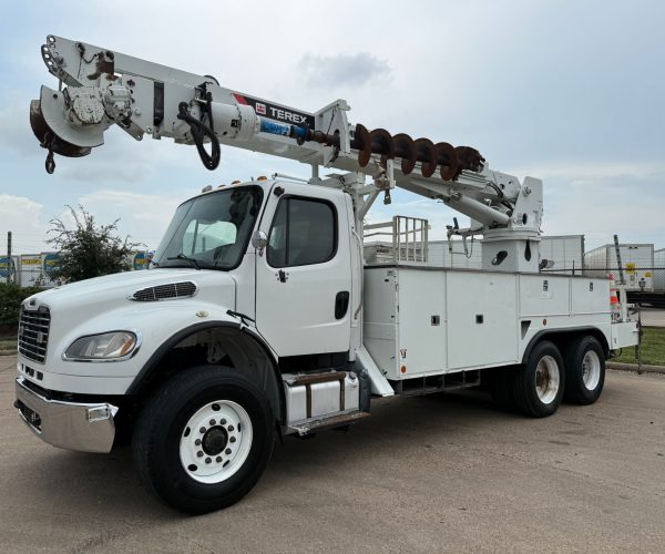2014 FREIGHTLINER M2 DIGGER TEREX 6054, 30.000 LB 001