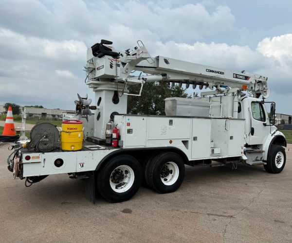2014 FREIGHTLINER M2 DIGGER TEREX 6054, 30.000 LB 010