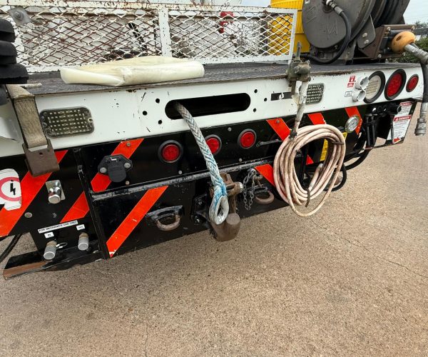 2014 FREIGHTLINER M2 DIGGER TEREX 6054, 30.000 LB 015