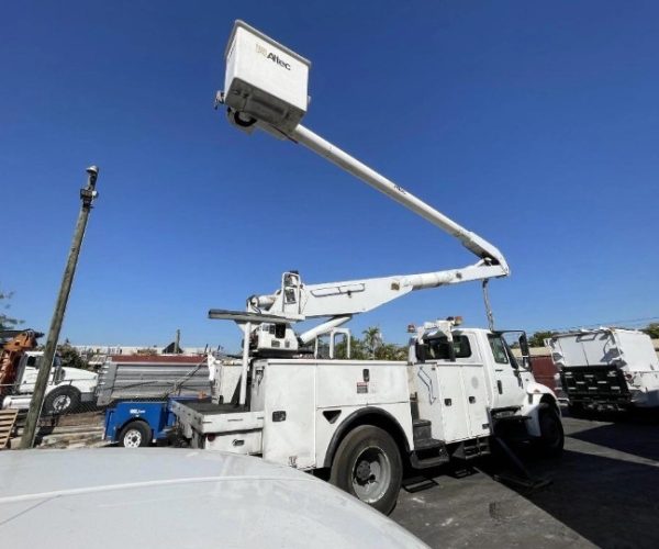 2014 INTERNACIONAL 4300 BUCKET TRUCK AL755 60FT REACH 002