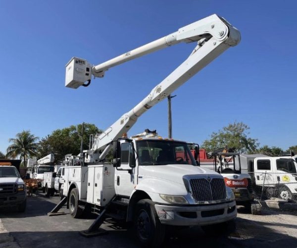 2014 INTERNACIONAL 4300 BUCKET TRUCK AL755 60FT REACH 003
