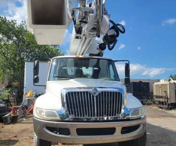 2014 INTERNATIONAL DURASTAR DIGGER ALTEC MD47TR & BUCKET 002