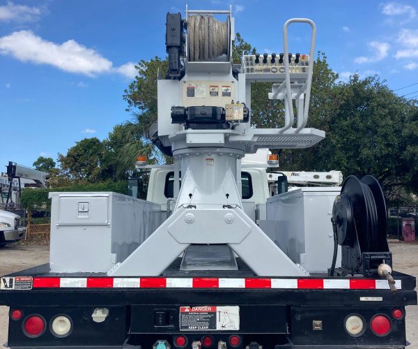 2014 INTERNATIONAL DURASTAR DIGGER ALTEC MD47TR & BUCKET 007