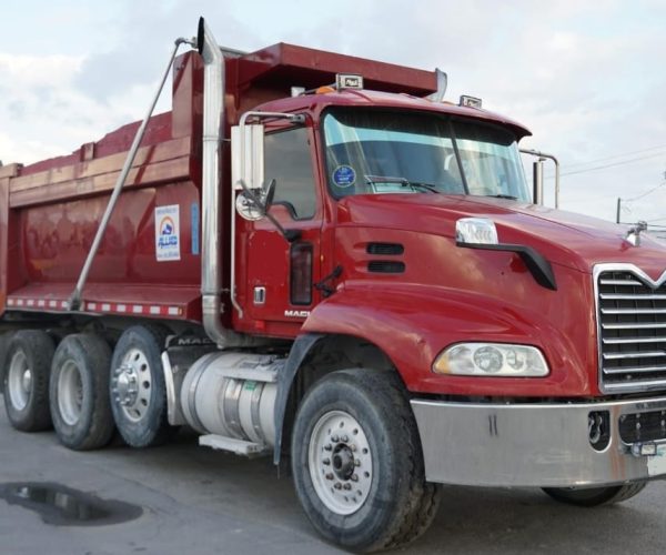 2014 MACK CXU613 DUMP TRUCK TRI-AXLE 002